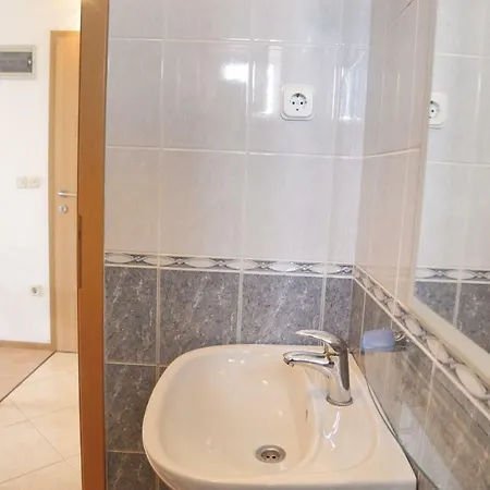 Olives Apartmán Nin