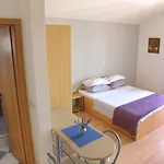 Olives Apartment