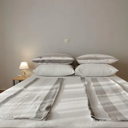 Olives Appartement Nin