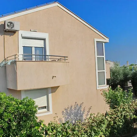 Appartement Olives Nin